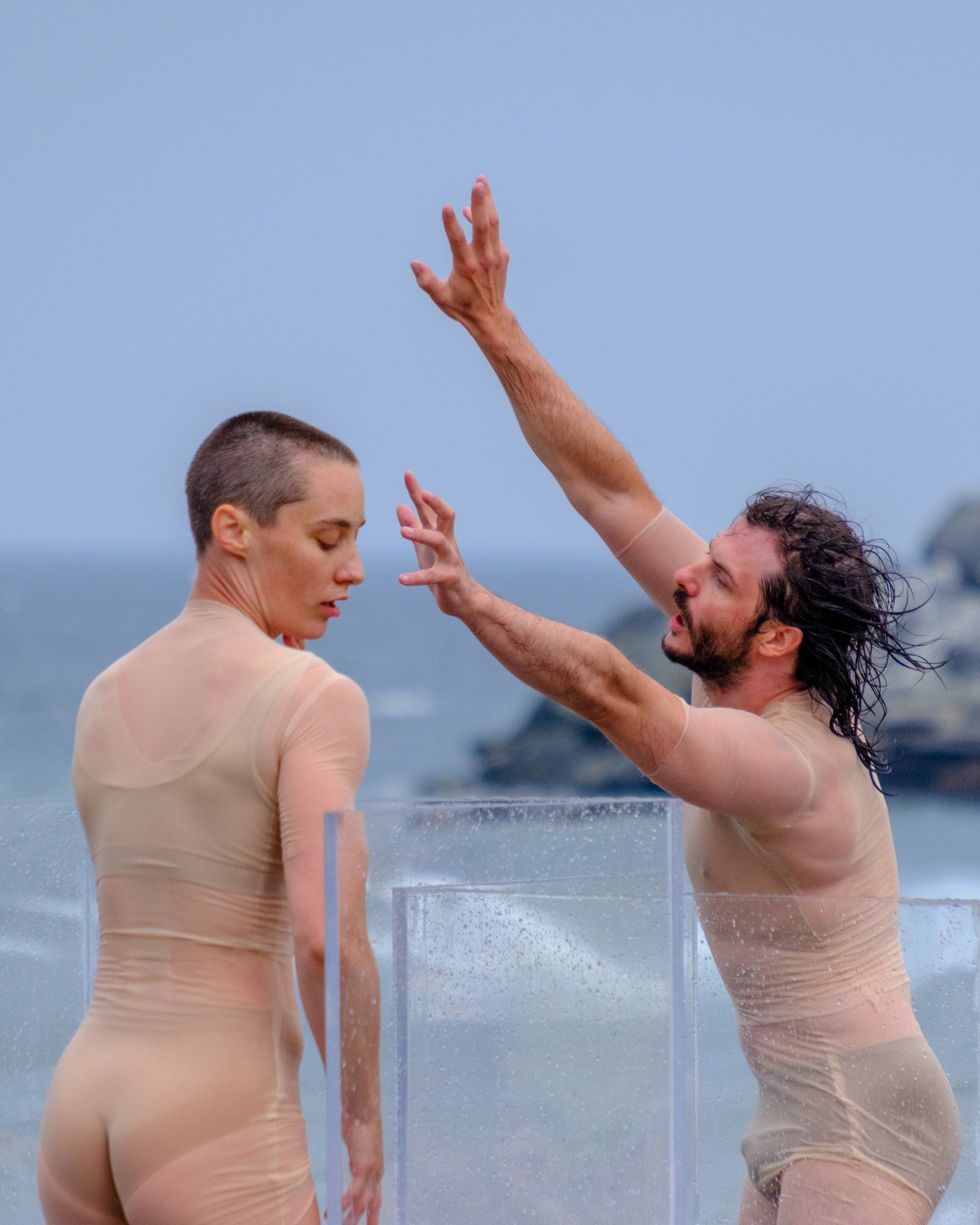 Caroline Laurin-Beaucage (CA) - The infinite edges of our skin
